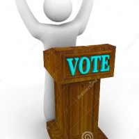 candidato-politico-al-podio-15611564
